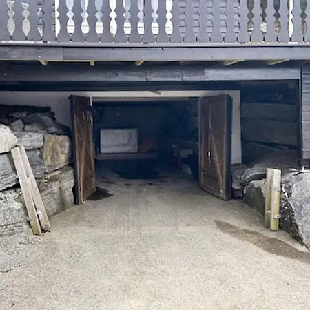 Three-bedroom In 1 度假居 *