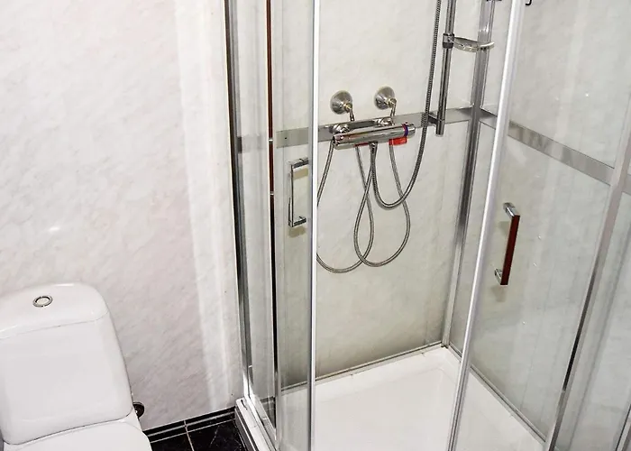 7 Person In Selje-by Traum * Selje