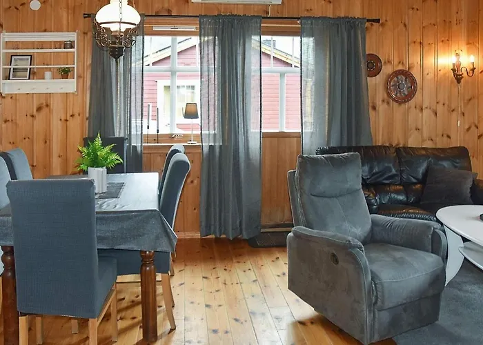 Semesterbostad 7 Person In Selje-by Traum *