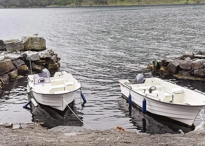 Semesterbostad 7 Person In Selje-by Traum *